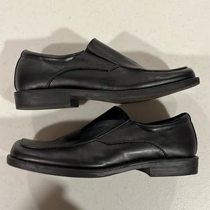 Boys Smart Fit Black Dress Shoe